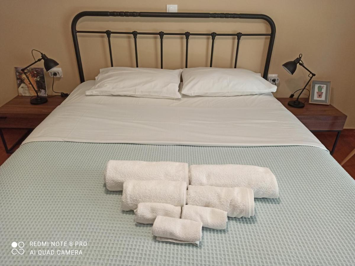 Bed and Breakfast Lavender2 Каламата Экстерьер фото